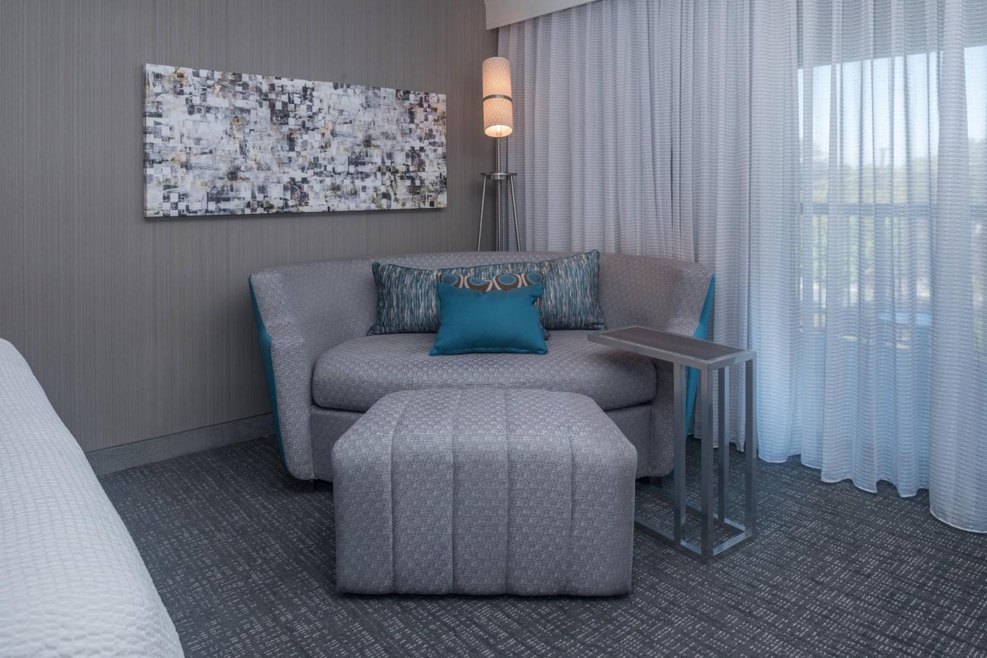 Courtyard By Marriott Lynchburg Hotel Exterior foto